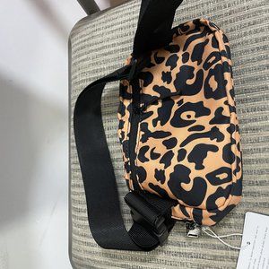 Lululemon Everywhere Belt Bag 1L New Crossbody bag